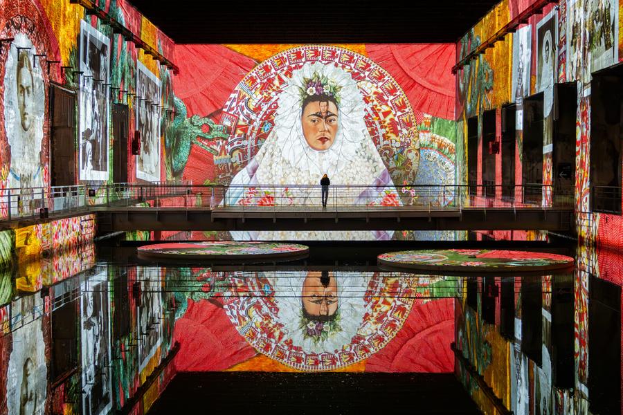 Bassins des Lumières, Immersive Ausstellung in Bordeaux