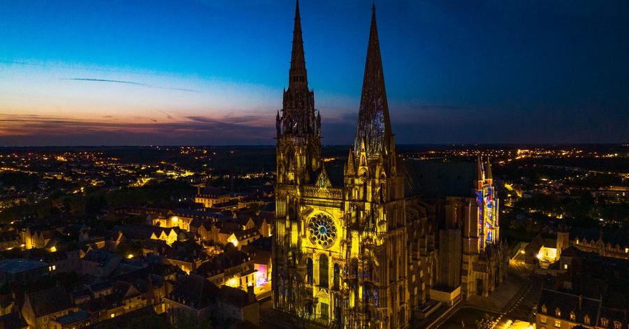 Chartres en Lumières, Festival in Chartres