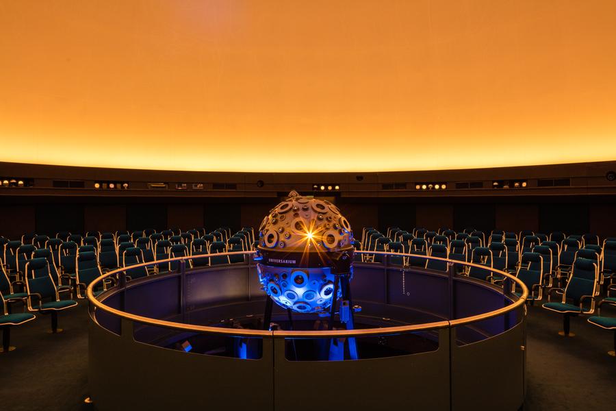 Carl-Zeiss-Planetarium Stuttgart, Planetarium-Show in Stuttgart